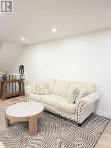 51 Paulander Drive Kitchener ON N2M 5E5