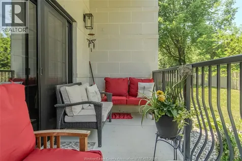 3817 Howard Avenue Windsor ON N9E 0B5