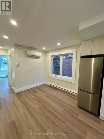 659 Vaughan Road Toronto (oakwood Village) ON M6E 2Y4