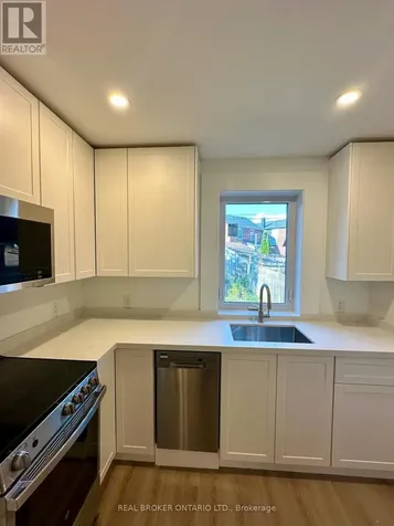 659 Vaughan Road Toronto (oakwood Village) ON M6E 2Y4