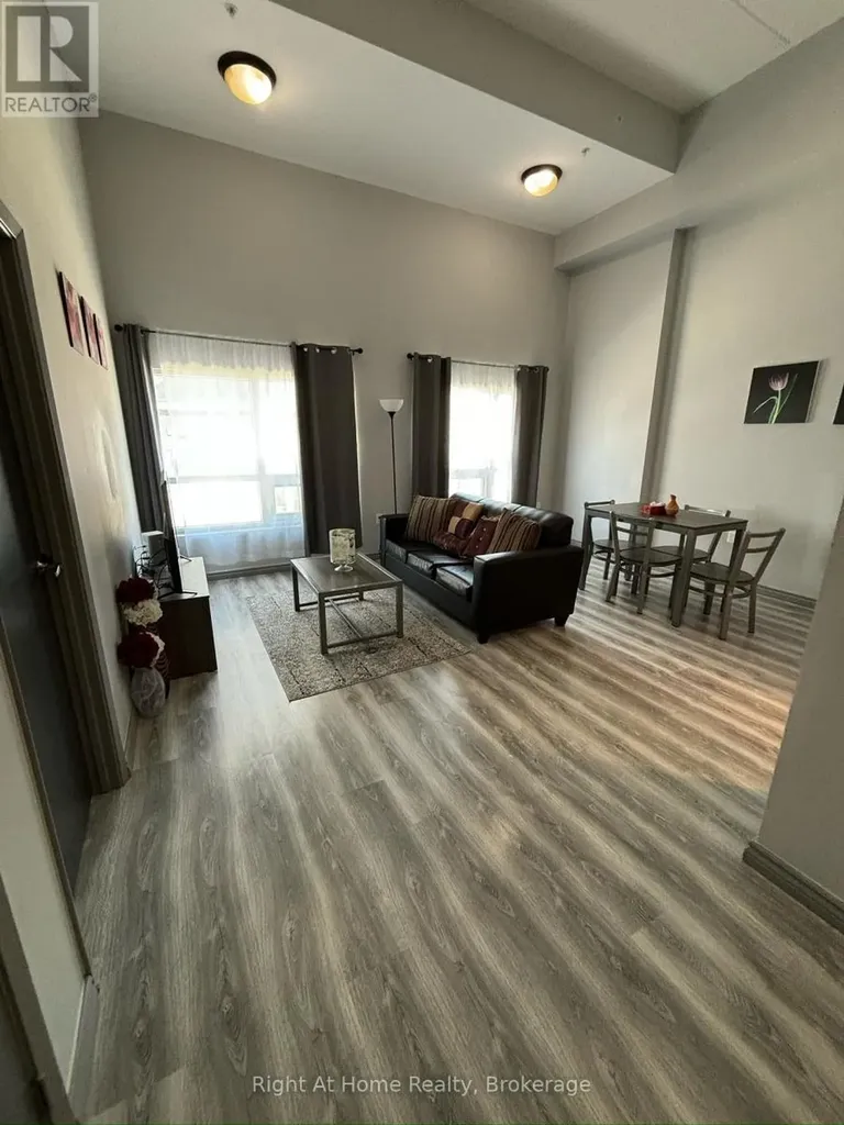 275 Larch Street Waterloo ON N2L 0J3