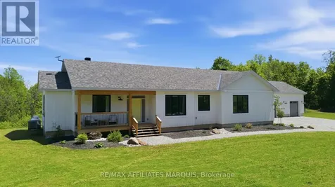 4421M Old Kingston Road Rideau Lakes ON K0G 1V0