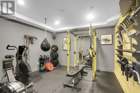 104 Gracewood Crescent Ottawa ON K1T 0J5