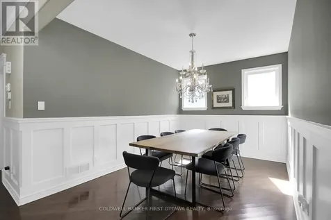 104 Gracewood Crescent Ottawa ON K1T 0J5