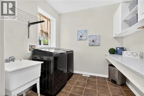 140 Fowler Drive Binbrook ON L0R 1C0