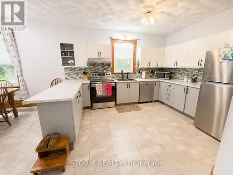 15477 Raymond Road South Stormont ON K0C 1Y0