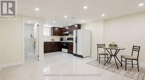 431 Delrex Boulevard Halton Hills (georgetown) ON L7G 4J1