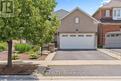 225 Ellis Crescent Milton (de Dempsey) ON L9T 6B5