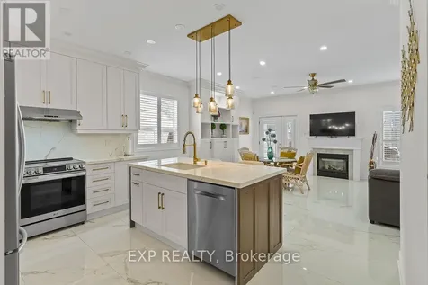 225 Ellis Crescent Milton (de Dempsey) ON L9T 6B5
