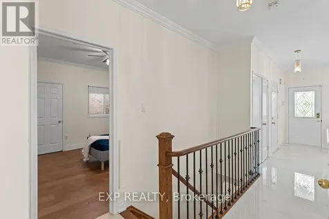 225 Ellis Crescent Milton (de Dempsey) ON L9T 6B5