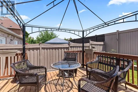 225 Ellis Crescent Milton (de Dempsey) ON L9T 6B5