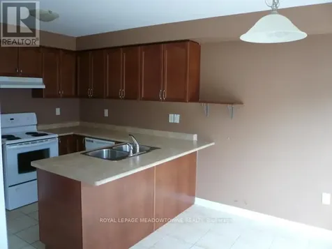 1062 Wickson Way Milton (be Beaty) ON L9T 6Y4