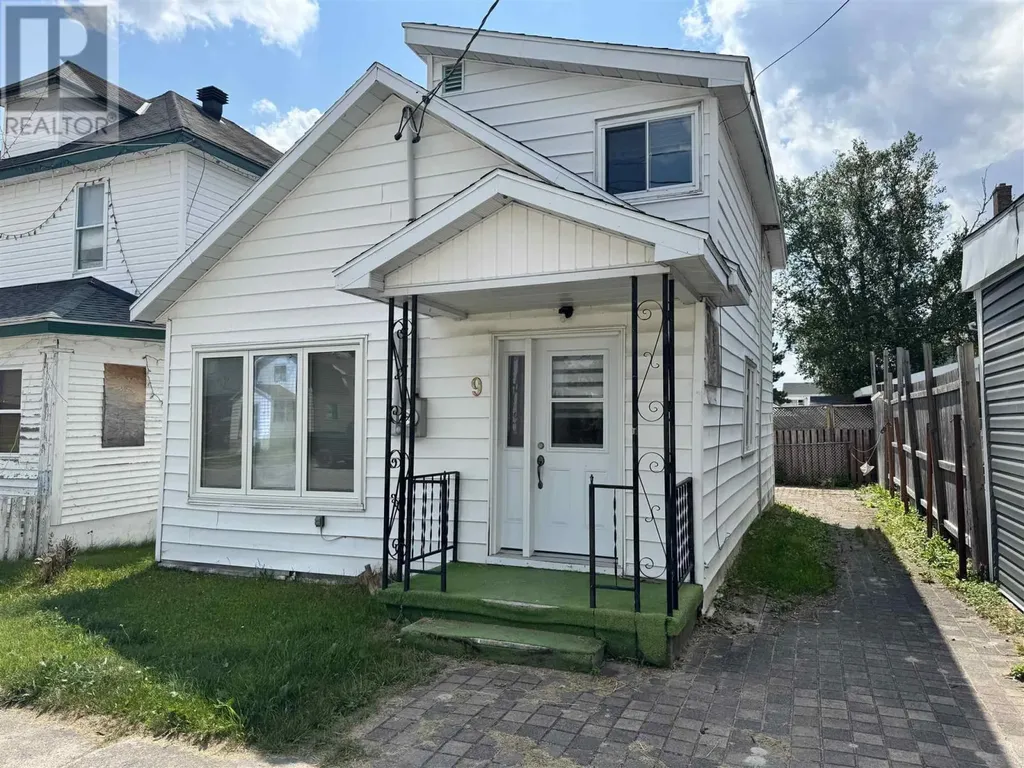 9 Aberdeen St S Chapleau ON P0M 1K0