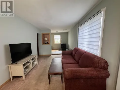 9 Aberdeen St S Chapleau ON P0M 1K0