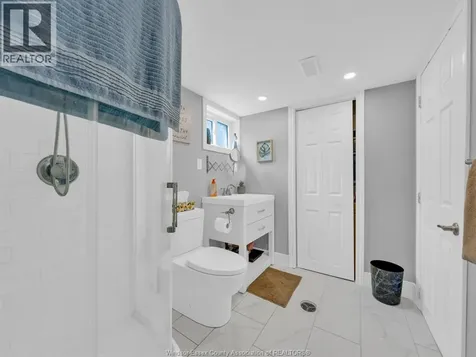 2696 Meldrum Road Windsor ON N8W 4G2