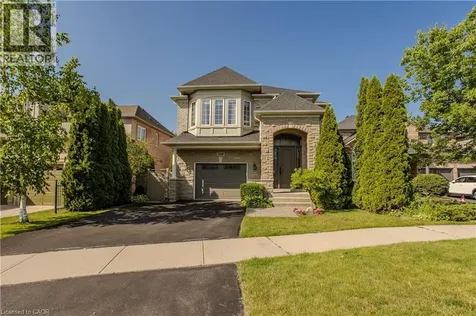 2330 Valleyridge Drive Oakville ON L6M 5C7