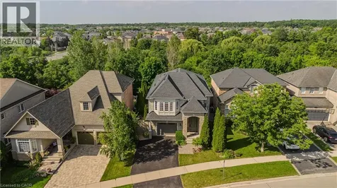 2330 Valleyridge Drive Oakville ON L6M 5C7