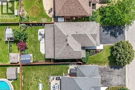 7 Etherington Crescent Binbrook ON L0R 1C0