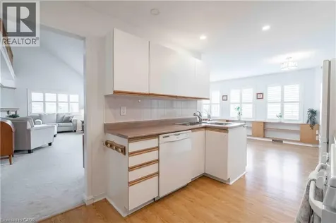195 Silverbirch Boulevard Glanbrook ON L0R 1W0