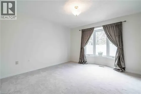 195 Silverbirch Boulevard Glanbrook ON L0R 1W0