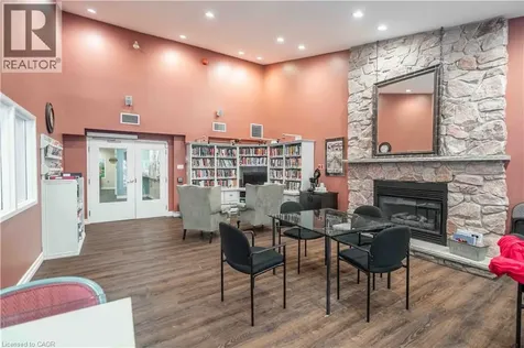 195 Silverbirch Boulevard Glanbrook ON L0R 1W0