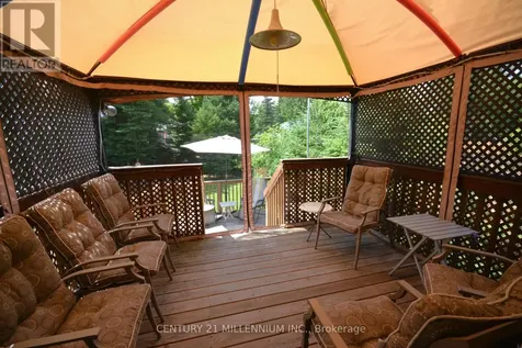 58 60th Street South Wasaga Beach ON L9Z 1W8
