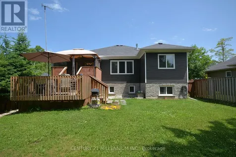 58 60th Street South Wasaga Beach ON L9Z 1W8