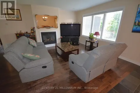 58 60th Street South Wasaga Beach ON L9Z 1W8
