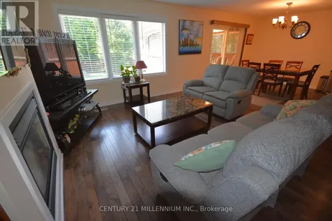 58 60th Street South Wasaga Beach ON L9Z 1W8