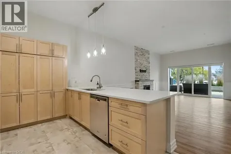 39 Sister Varga Terrace Hamilton ON L9B 0J7