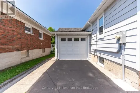 902 Huron Terrace Kincardine ON N2Z 2Y1
