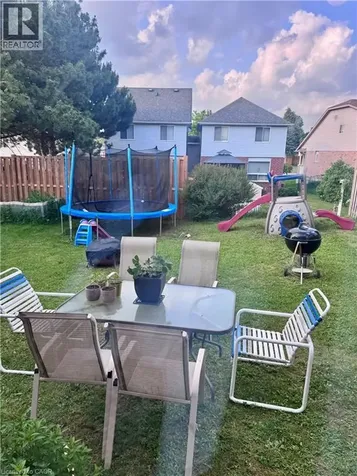 452 Beaumont Crescent Kitchener ON N2A 0C4