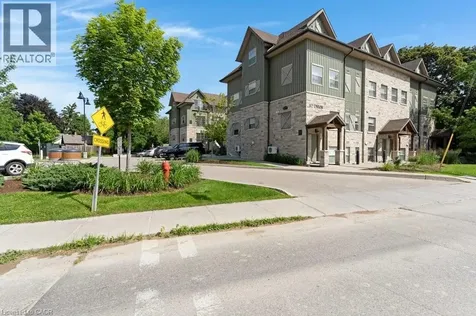 112 Union Street East Waterloo ON N2J 0E4