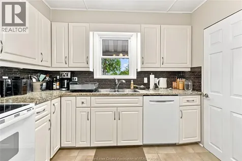 889 Patrice Drive Windsor ON N8S 2R7