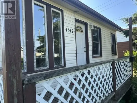 1512 Broadmore Avenue Thunder Bay ON P7C 2Z2