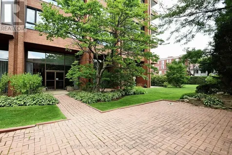 40 Boteler Street Ottawa ON K1N 9C8