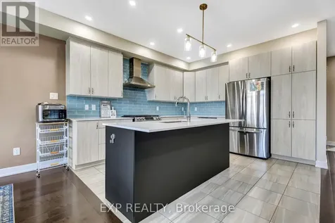 1007 Hydrangea Avenue Ottawa ON K4M 0L4