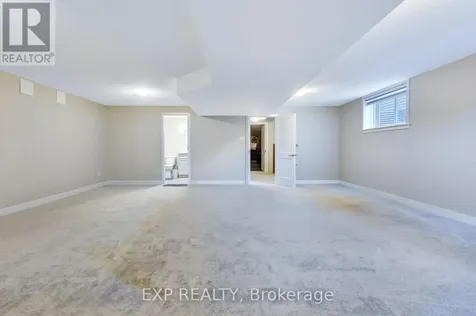 1007 Hydrangea Avenue Ottawa ON K4M 0L4