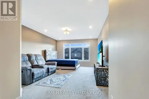 1007 Hydrangea Avenue Ottawa ON K4M 0L4