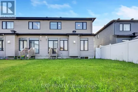 1007 Hydrangea Avenue Ottawa ON K4M 0L4