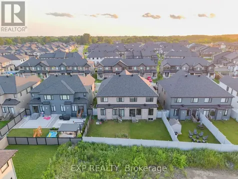 1007 Hydrangea Avenue Ottawa ON K4M 0L4