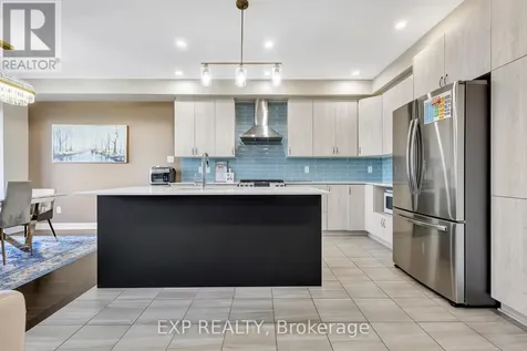 1007 Hydrangea Avenue Ottawa ON K4M 0L4