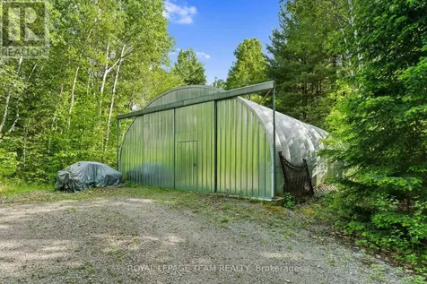 1526 Carsonby Road East Ottawa ON K0A 2E0