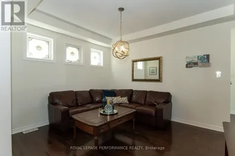 2744 Grand Vista Circle Ottawa ON K2J 0W6