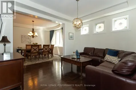 2744 Grand Vista Circle Ottawa ON K2J 0W6