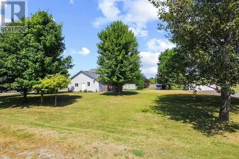 265 Julie Anne Crescent Mississippi Mills ON K7C 4M5