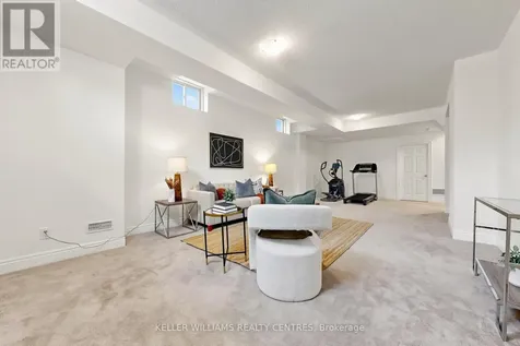 36 Blenheim Circle Whitby ON L1P 0E3