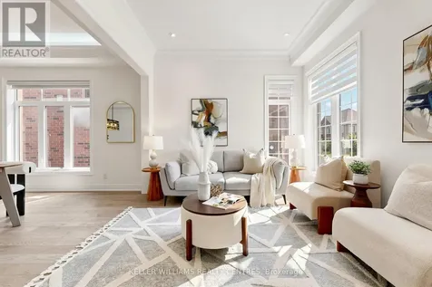 36 Blenheim Circle Whitby ON L1P 0E3