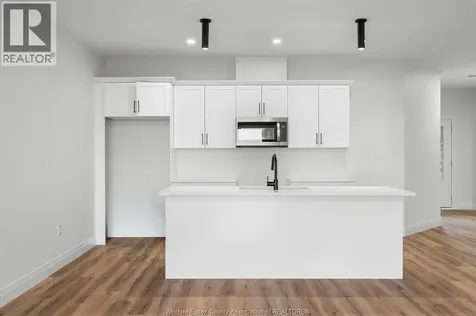 156 Mclellan Avenue Amherstburg ON N9V 0H1