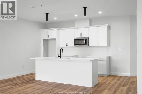 156 Mclellan Avenue Amherstburg ON N9V 0H1